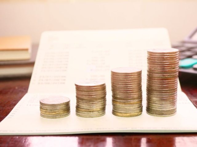 https://hpierson.com/wp-content/uploads/2025/04/Financial-Discipline-640x480.jpg